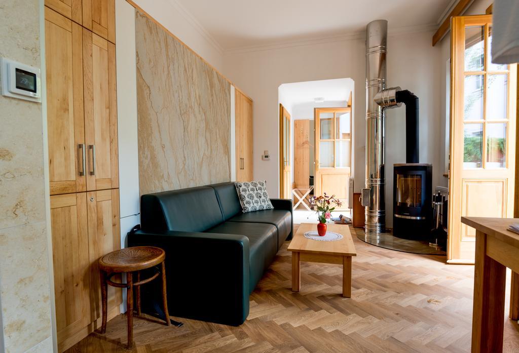 Schreiners Essen Und Wohnen Hotel Viena Habitación foto