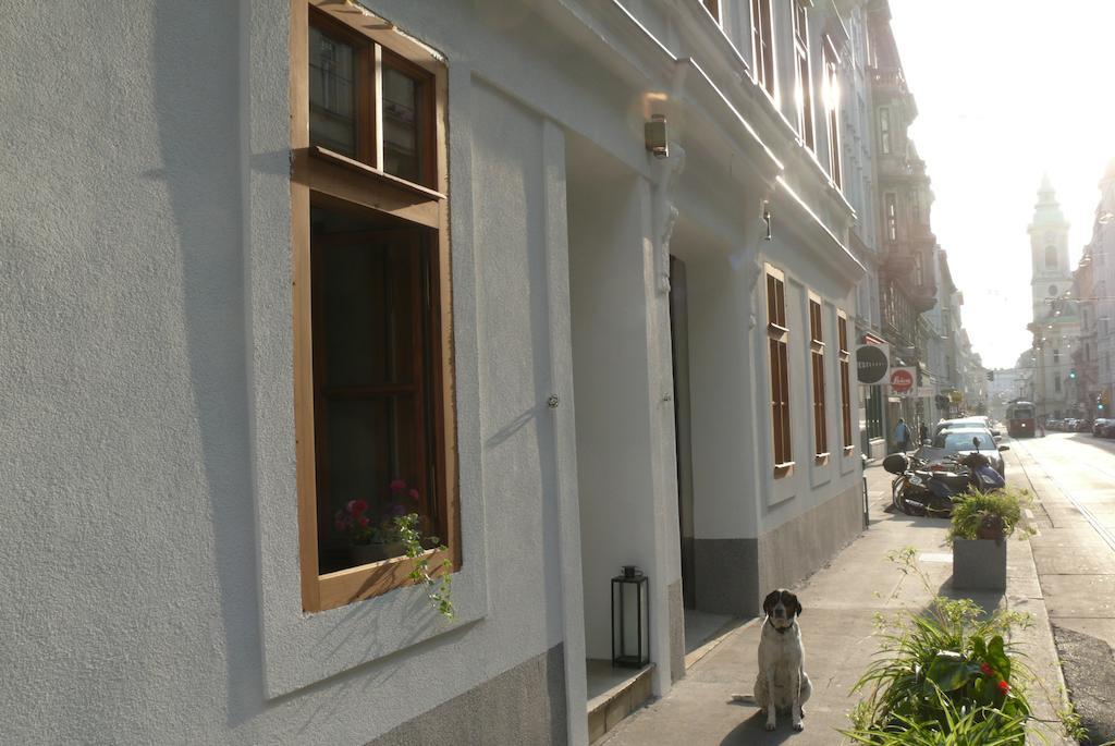 Schreiners Essen Und Wohnen Hotel Viena Exterior foto